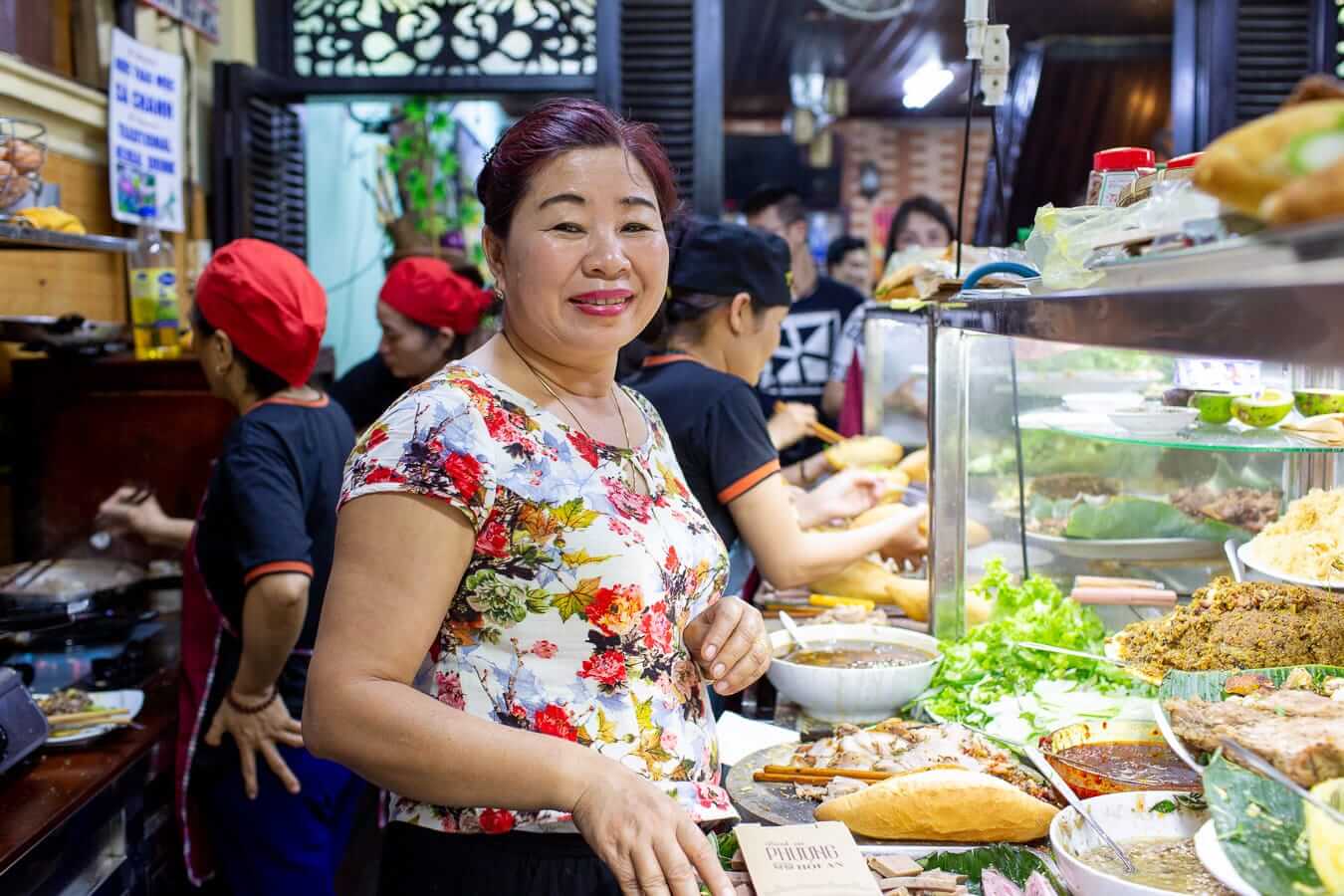 Kể chuyện di sản văn hóa qua món ăn truyền thống